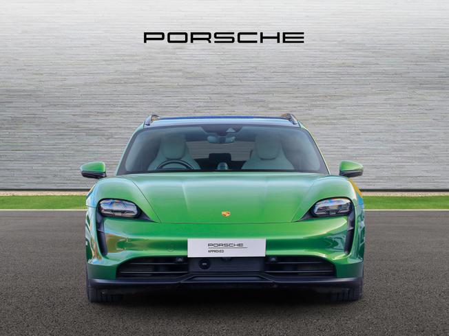 PORSCHE Taycan Photo 6