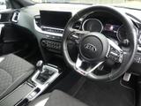 Kia ProCeed Photo 14