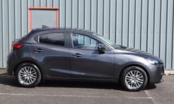 Mazda Mazda2 Photo 1