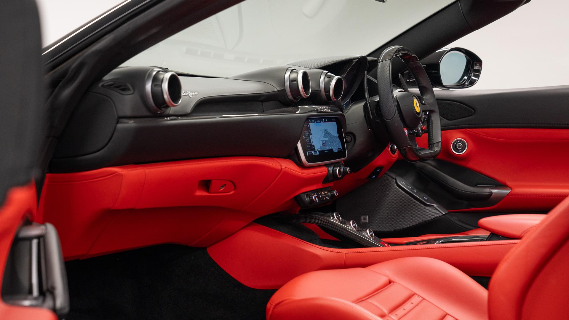 Ferrari Portofino Photo 8eb02f82-5438-458d-ac51-d5573cef4c46.jpg
