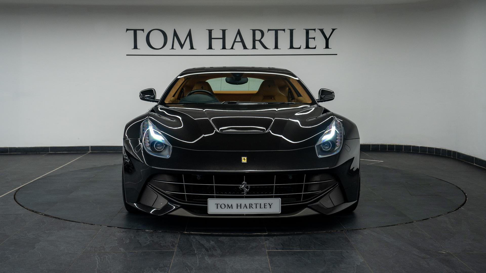 Ferrari F12 Photo 8eba57c3-39d8-4225-82bd-099708b7ac20.jpg