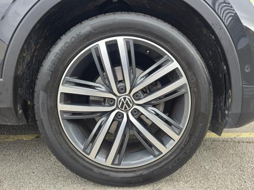 Volkswagen Tiguan Photo 8ebb6885-4d1f-4722-81d9-cf53b14d9436.jpg