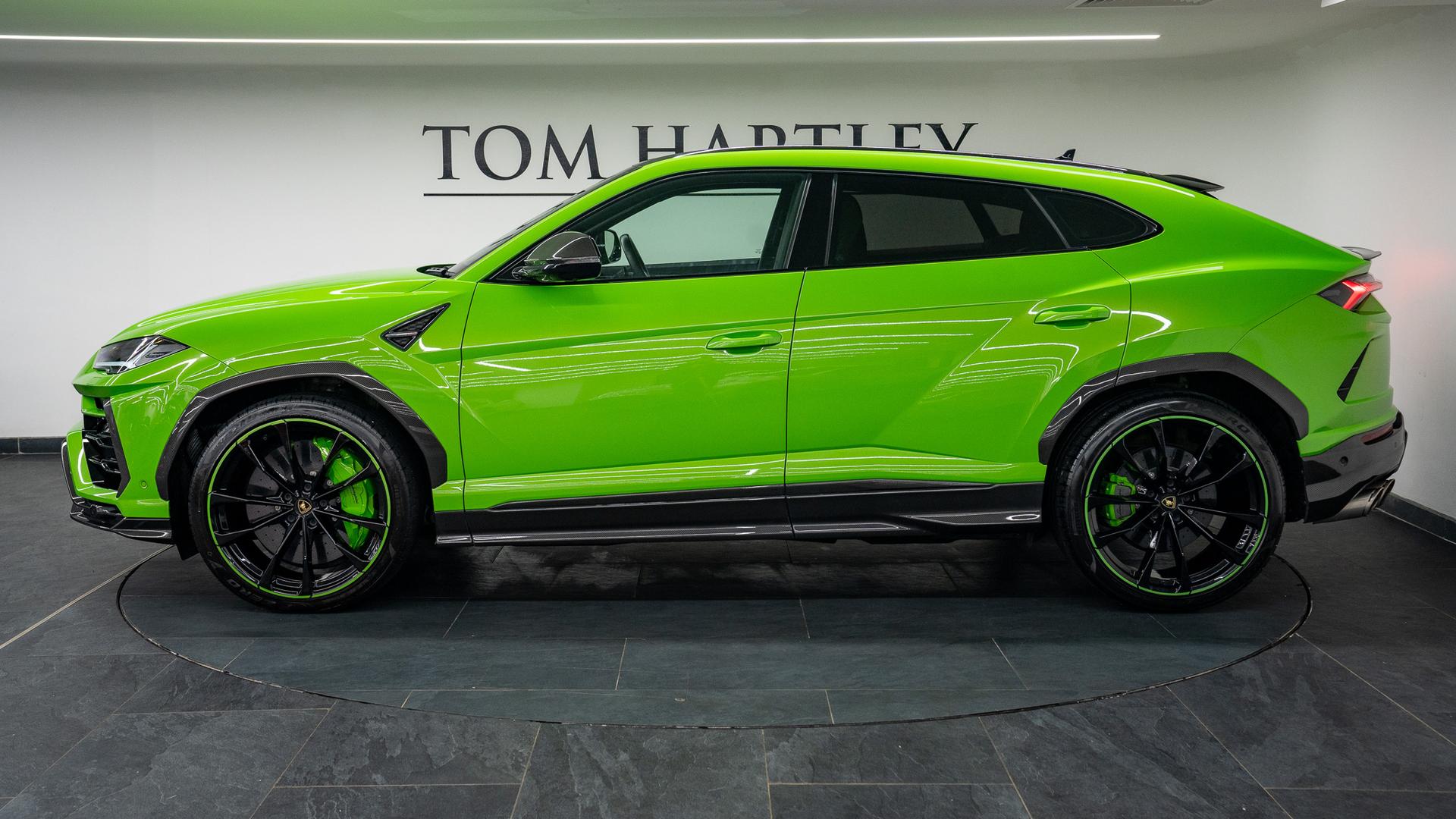 LAMBORGHINI Urus Photo 8ebef5ec-d810-4df9-a229-4bd4c9fea7c9.jpg