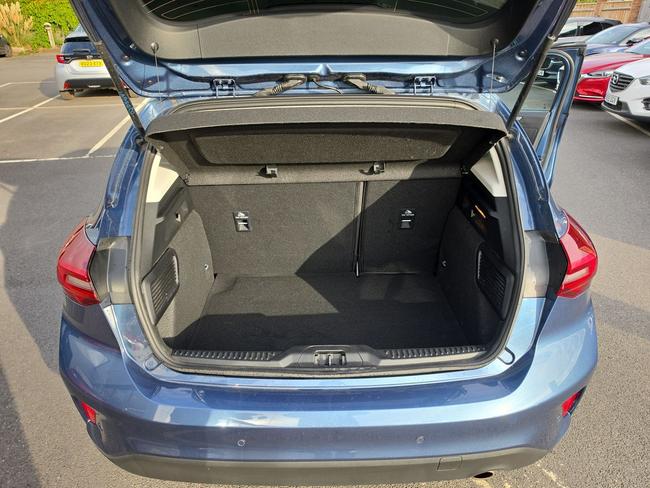 Ford Focus Photo 8edc0736-65aa-4ff9-86cb-13d26a6cc75c.jpg