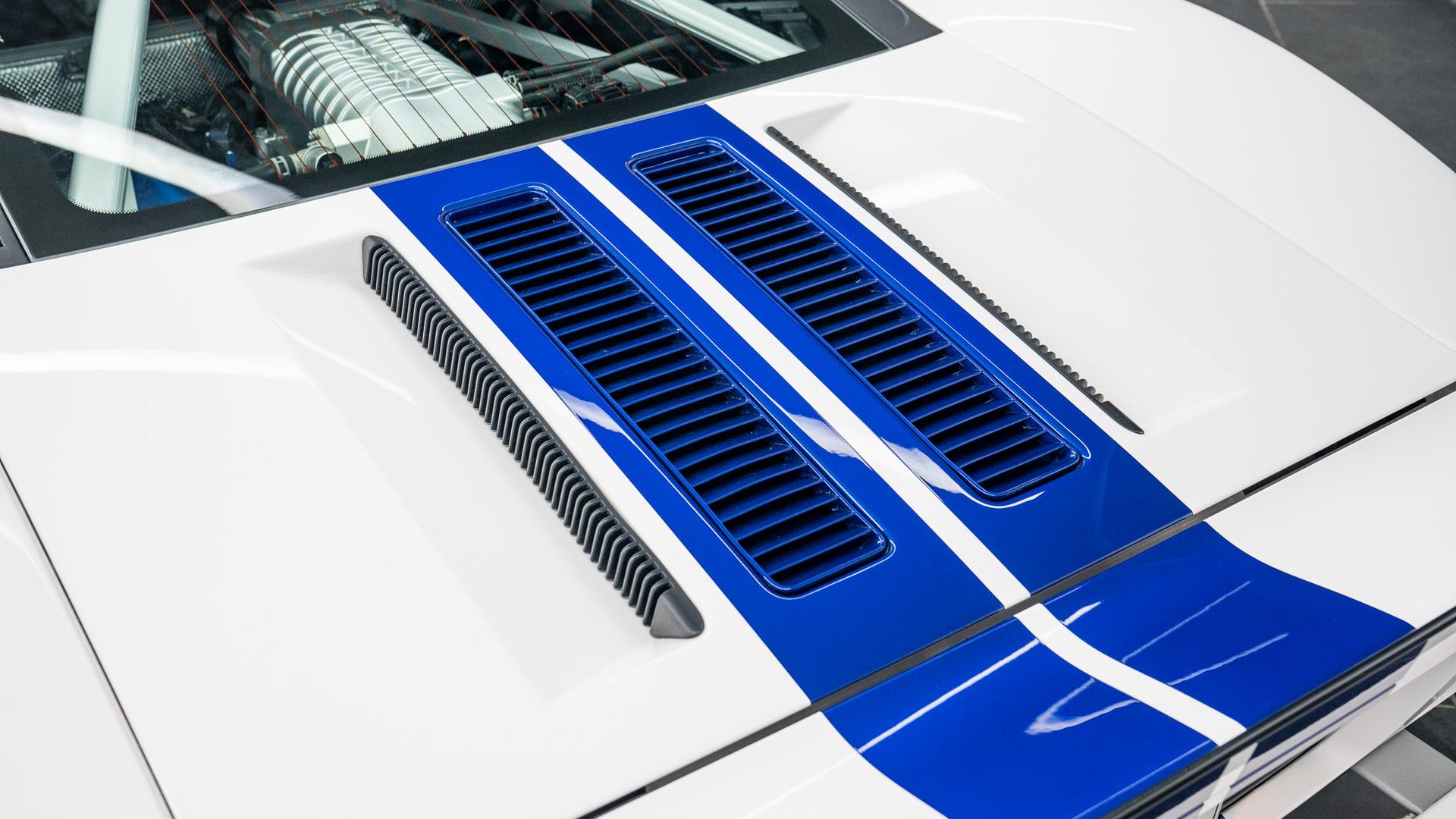 Ford GT Photo 8ee5952d-e613-45ca-b1eb-7c4fa661af04.jpg