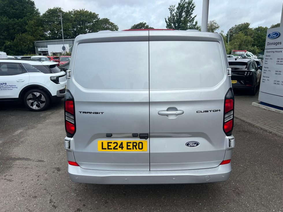 Ford Transit Custom Photo 8ee61698-40ed-4533-8bdf-fd2750e406b3.jpeg