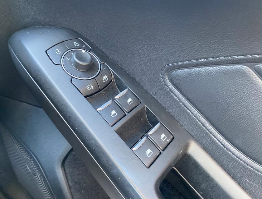Ford Focus Photo 8ef2995f-f899-47ba-a014-5eb01fffb1b4.jpg