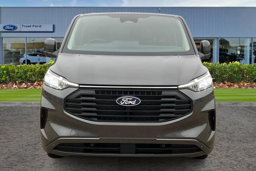 Ford TRANSIT CUSTOM Photo 8f1368ec-3e9a-4f98-881d-b3385d4fb948.jpg
