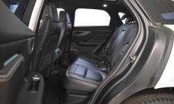 Jaguar F-PACE Photo 27
