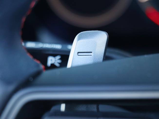 PORSCHE 911 Photo 31
