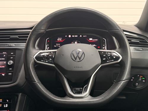 Volkswagen Tiguan Photo 8f151d81-b9e3-4dd4-af2f-54a4259ebe1b.jpeg
