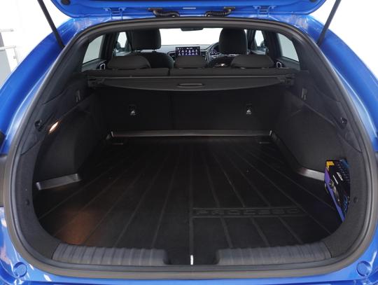 Kia ProCeed Photo 8f1591fa-f362-4064-a0c4-dfdb7c16b6c3.jpg