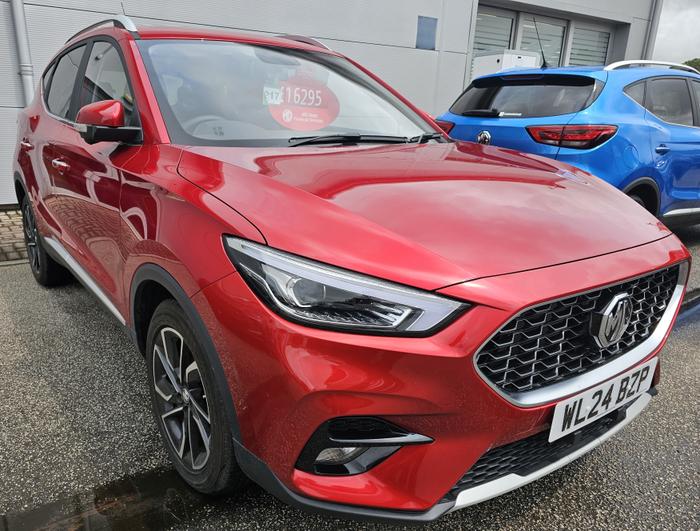 Used 2024 MG MG ZS 1.5 VTi-TECH Exclusive SUV 5dr Petrol Manual Euro 6 (s/s) (106 ps) Red at Hawkins Motor Group