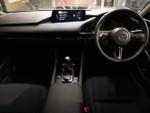 Mazda 3 Photo 9