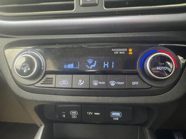 Used Hyundai i10 GU73EXR 19
