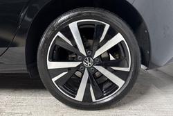 VOLKSWAGEN Golf Photo 5
