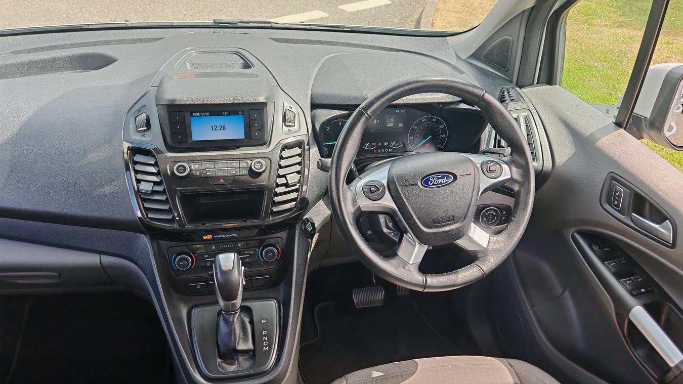Used Ford Tourneo Connect FY20OVL 24
