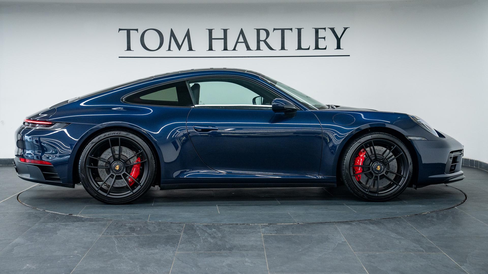 Porsche 911 Photo 8f6c79e0-15da-4cc6-861b-d3f0e76c864b.jpg