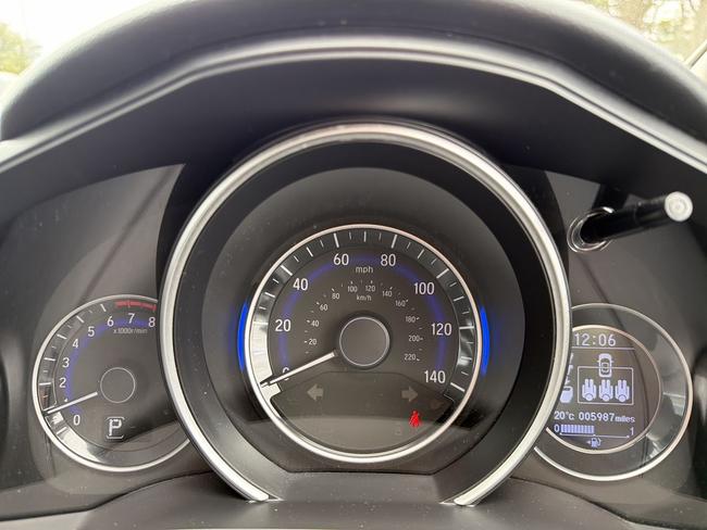 Honda Jazz Photo 8f858d07-cb11-495c-91f0-758212b731b1.jpg