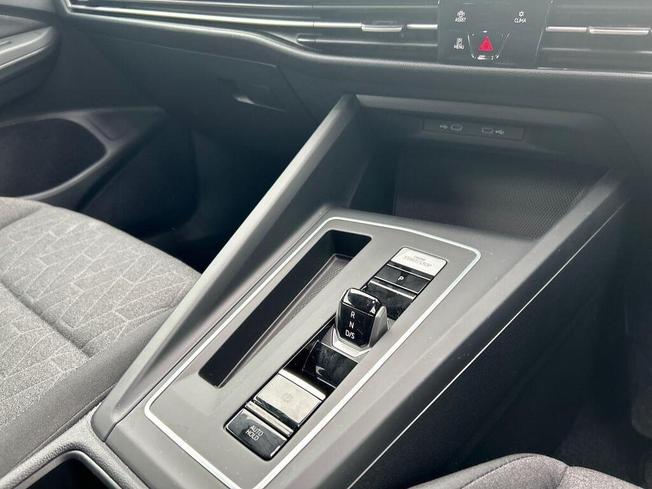 Volkswagen Golf Photo 12