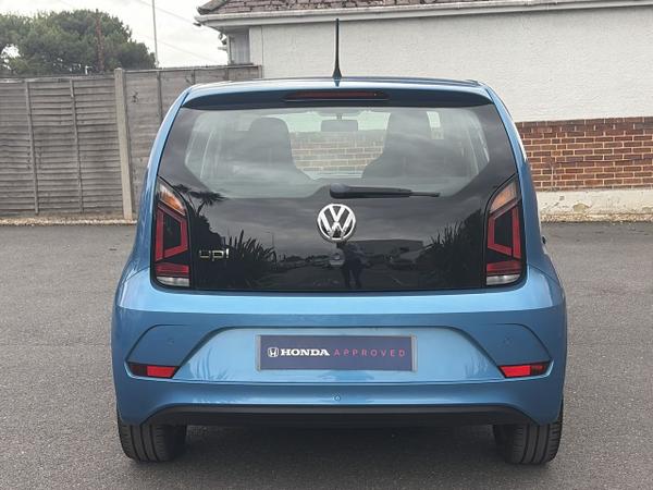 Volkswagen up! Photo 7
