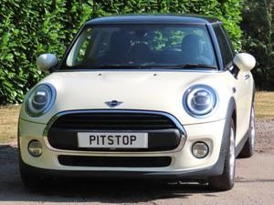 Used 2019 MINI Hatch 1.5 One Classic Hatchback 3dr Petrol Manual Euro 6 (s/s) (102 ps) Pepper White at #sitename#