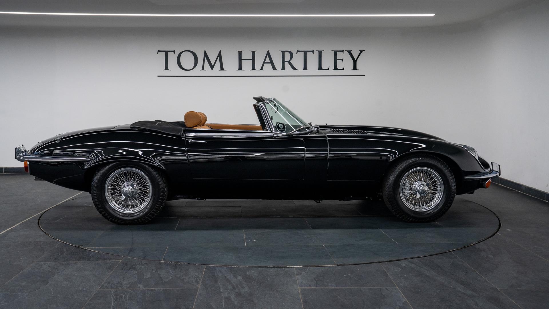 Jaguar E-Type Series III V12 Photo 8f960447-2cd9-4cb3-be68-499ff717754f.jpg
