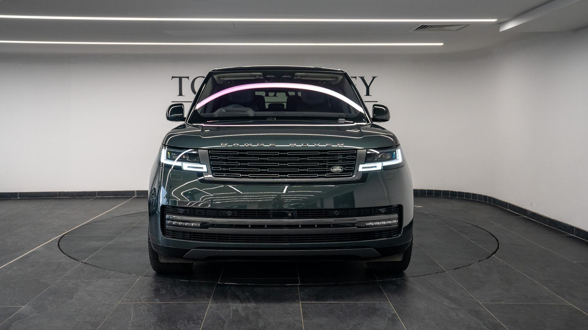 Land Rover RANGE ROVER Photo 8f9bfc38-8b4a-466f-9eef-3a283ff0d39c.jpg