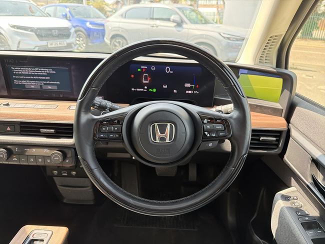 Honda Honda E Photo 8fadc2ee-5dff-4ba7-8c95-78a06da69644.jpg