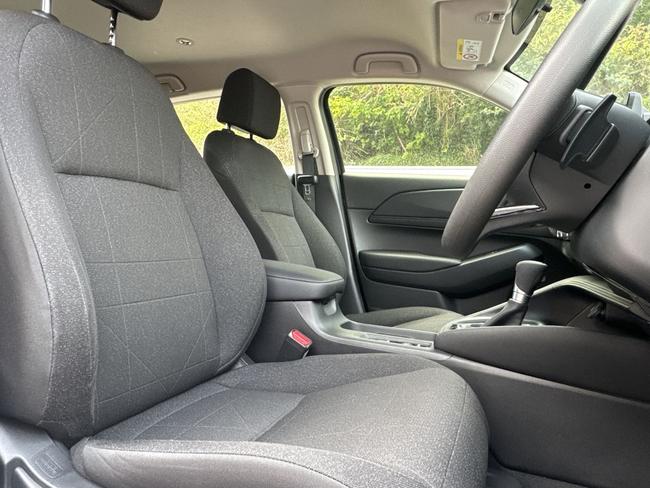 Honda HR-V Photo 8fb3c39b-9143-4628-950f-989eb0a7444a.jpg