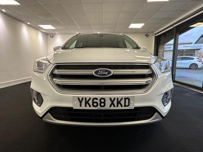 Ford Kuga Photo 8fb40047-0fee-4c26-8b4e-918b7f86a237.jpg