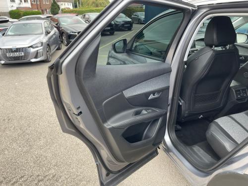 Peugeot 3008 Photo 8fca4efe-2310-47ad-952c-2a7e35a7a3cb.jpeg