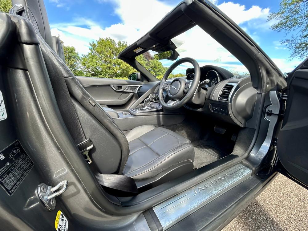 Used Jaguar F-Type M444SAC 37