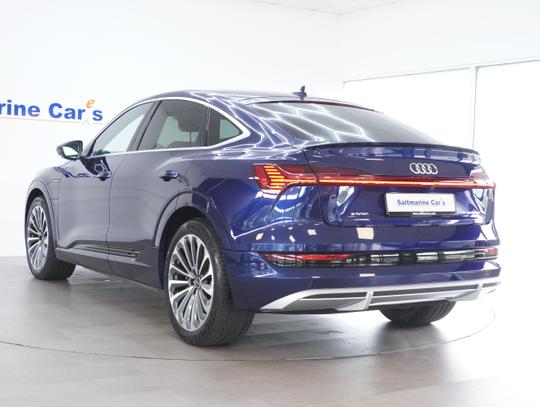 Audi e-tron Photo 8fdfc7ad-d287-4a8b-a663-a093f789e38d.jpg