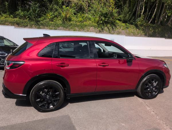 Honda ZR-V Photo 4
