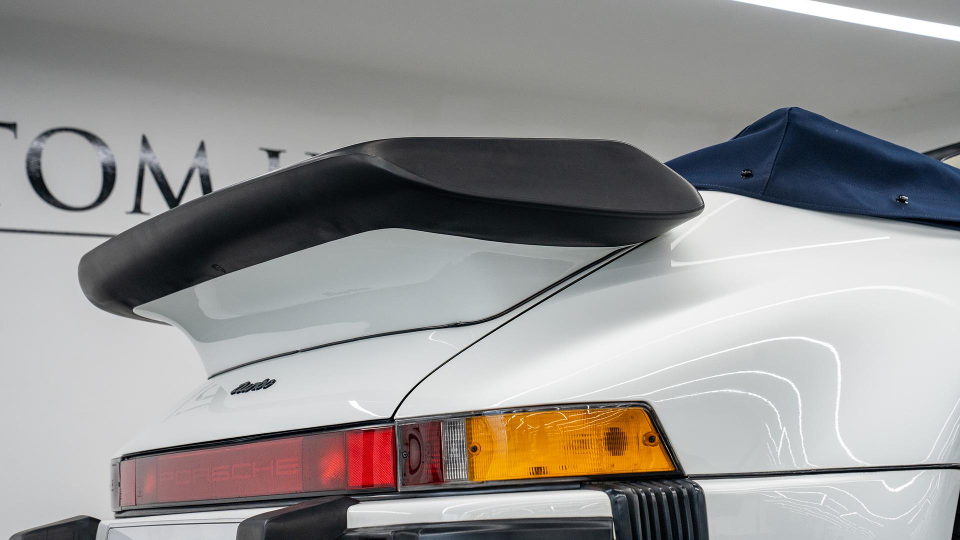 Porsche 911 Photo 90027ed7-c0d1-4ecc-8b90-e6981a929fef.jpg
