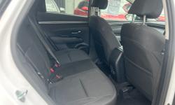 HYUNDAI TUCSON Photo 5