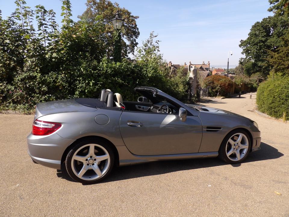 Used Mercedes-Benz SLK YF64CFY 22