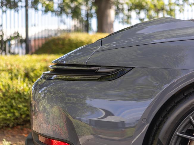 PORSCHE 911 Photo 44