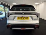 Suzuki S-Cross Photo 8
