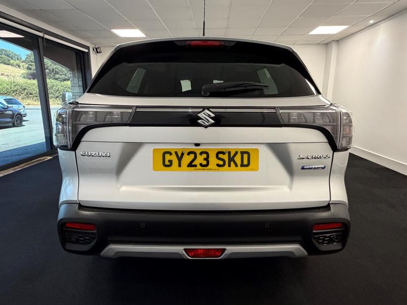 Suzuki S-Cross Photo 9015d0e5-e467-403b-a7b2-75bc9bd8e498.jpg
