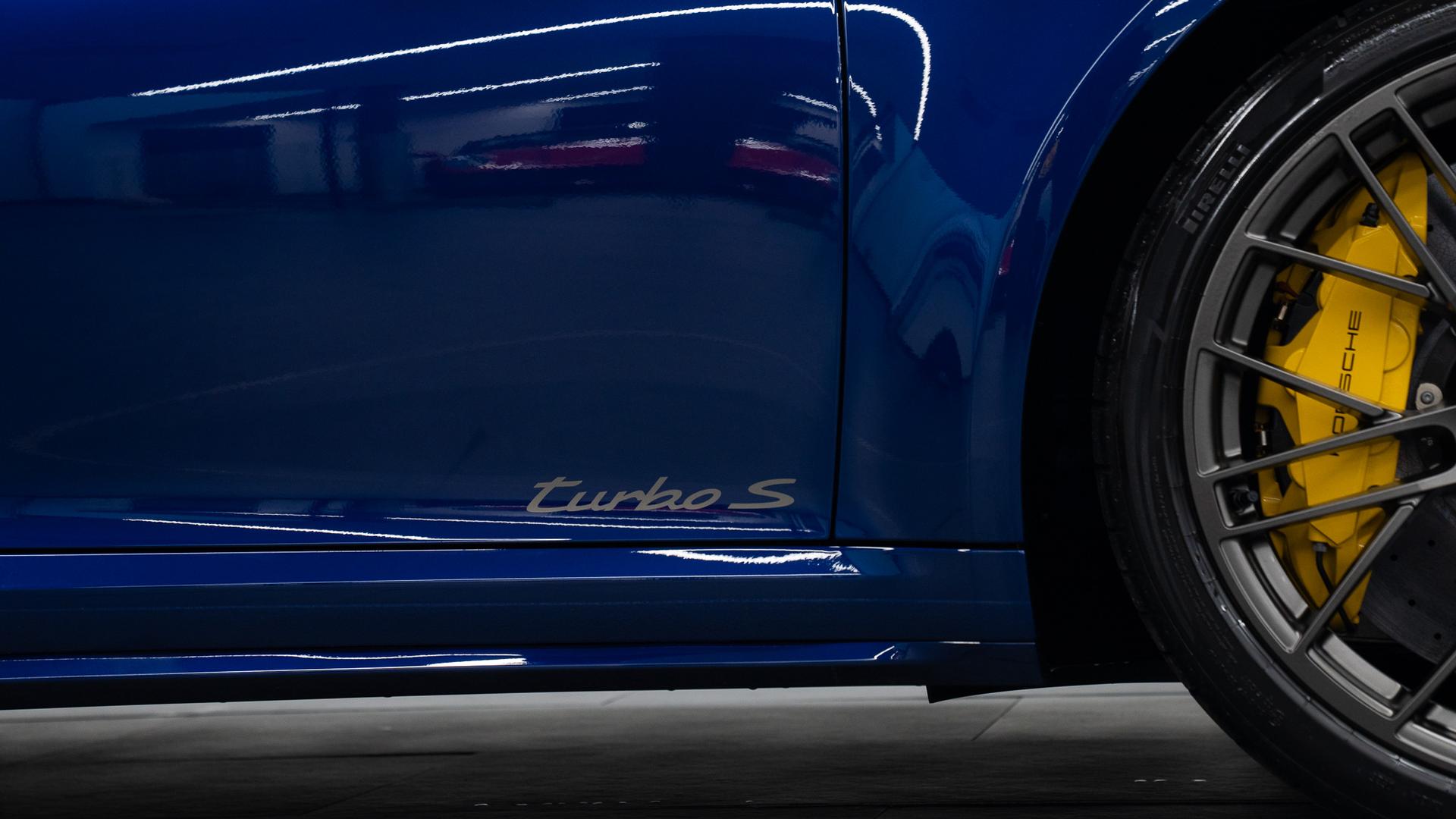 Porsche 911 Photo 901e5af6-1c40-49f3-9d88-037907c3f65f.jpg