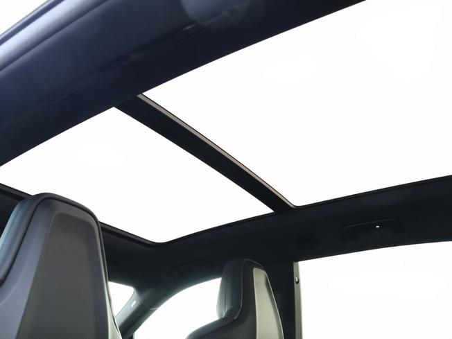 PORSCHE Cayenne Electric Photo 11