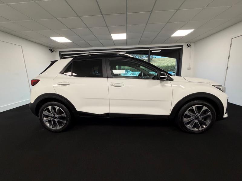 Kia Stonic Photo 9029588e-bcf5-45c0-b05a-1ad5bbb6c733.jpg