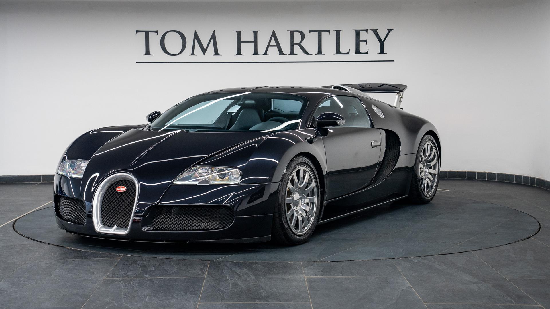 Bugatti Veyron Photo 9039bebd-4cde-49e5-a983-8b03f2733a21.jpg