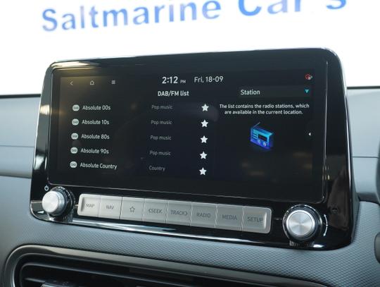 Hyundai KONA Photo 9050c072-8cb5-4a4e-995b-dd3f0fa7d2e0.jpg
