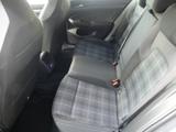 Volkswagen Golf Photo 19