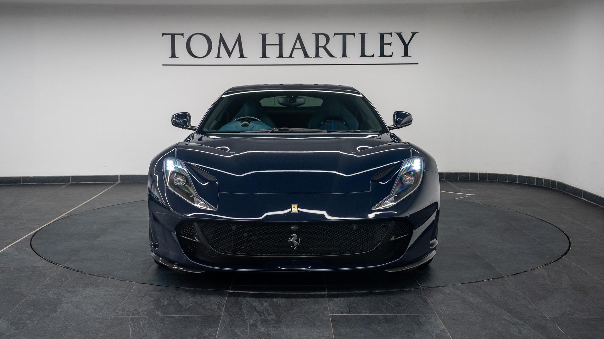 Ferrari 812 Photo 9054e674-214c-4112-aa57-ae4370e990cf.jpg