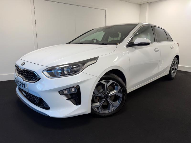 Kia Ceed Photo 905afd65-d3de-4dae-95c7-8bdcde46032d.jpg