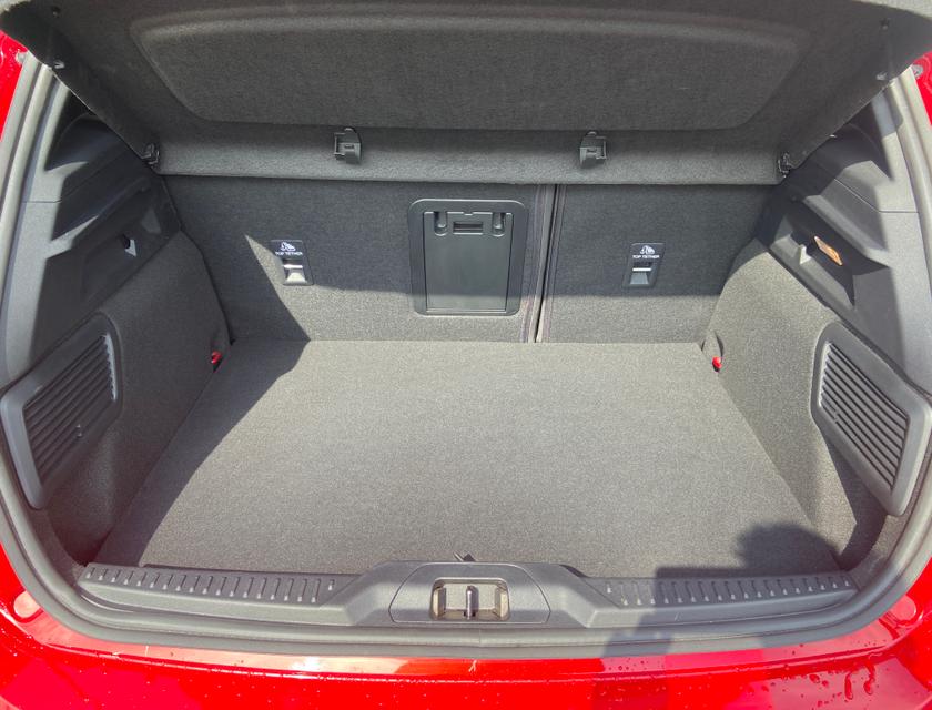 Ford Focus Photo 905e3c1f-c035-4570-9d84-396073b9af95.jpg